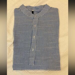 Lightweight cotton men’s shirt by Zara, white pinstripes on blue shirt